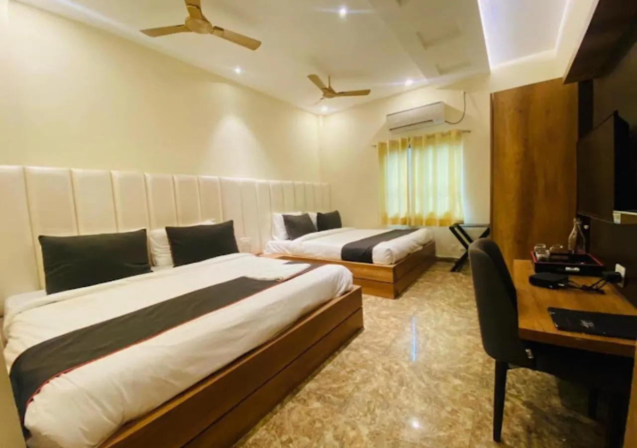 Hotel Vrindavan Palace Váránasí